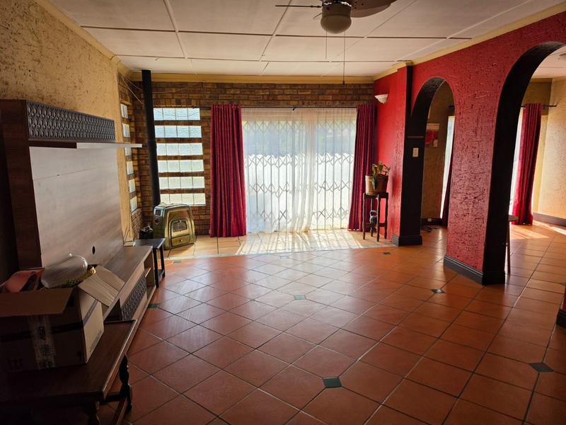 3 Bedroom Property for Sale in Roodia Free State